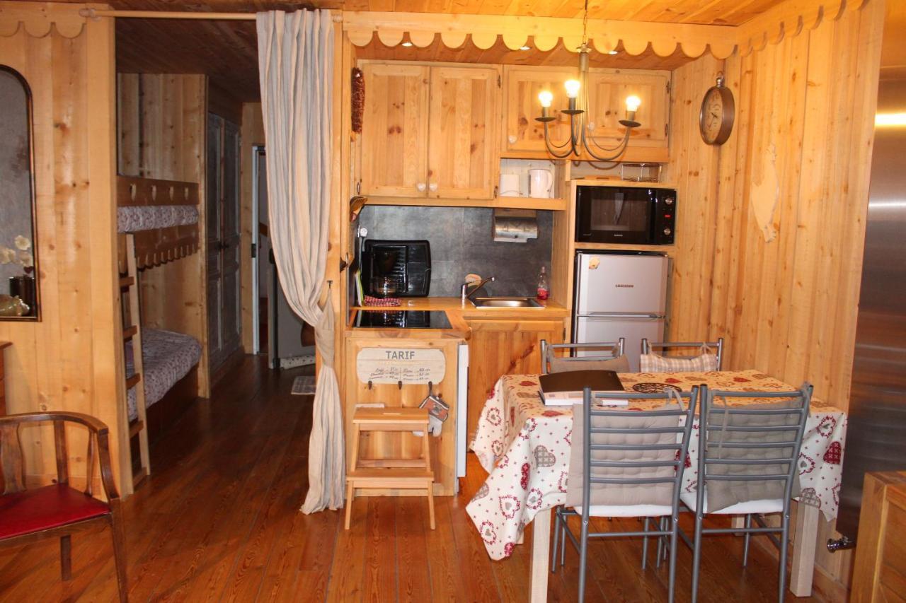 Praloup 1600 Beau Studio Avec Tres Belle Vue Pra Loup Eksteriør billede